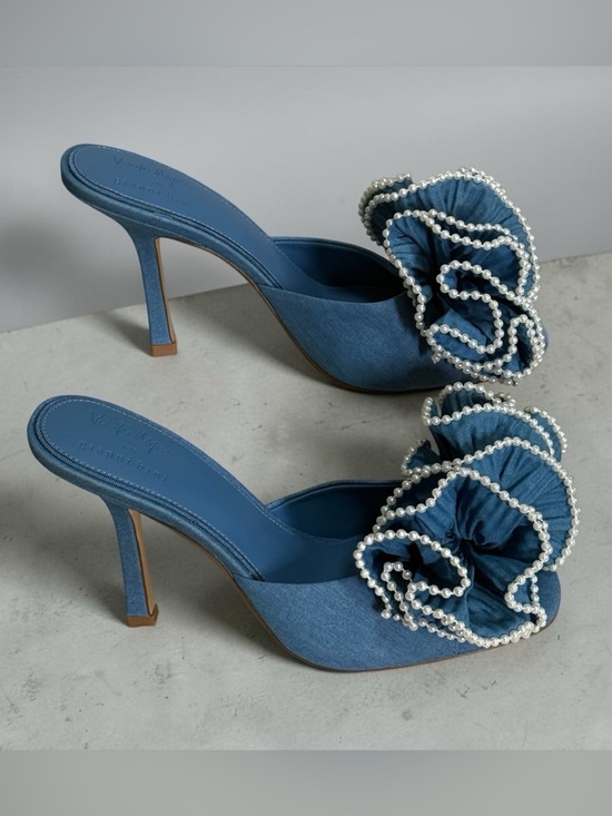 Gianni Bini Shoes - Gianni Bini Blue Denim Pearl-Trim Bow Slide Mules! Size 9! EUC!!!